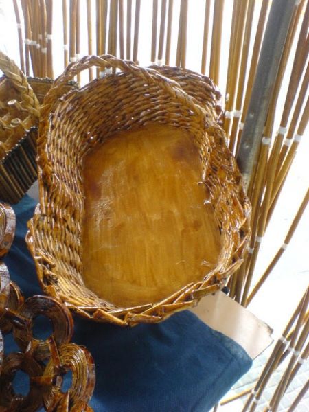 Fruteira com alça